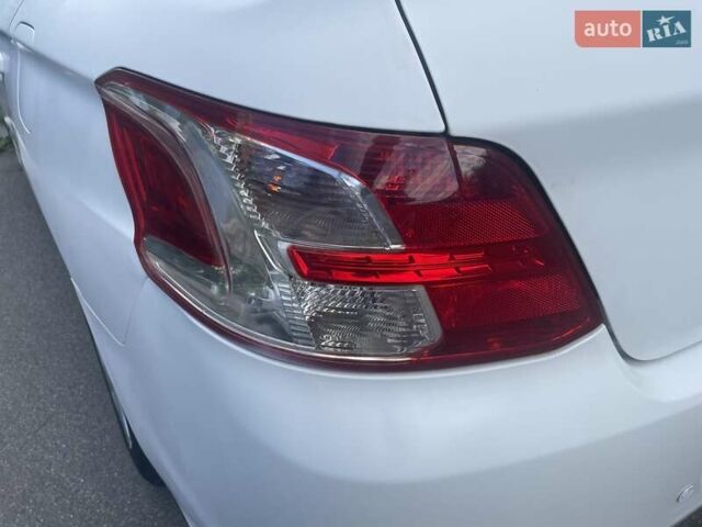 Білий Пежо 301, об'ємом двигуна 1.2 л та пробігом 90 тис. км за 5100 $, фото 16 на Automoto.ua