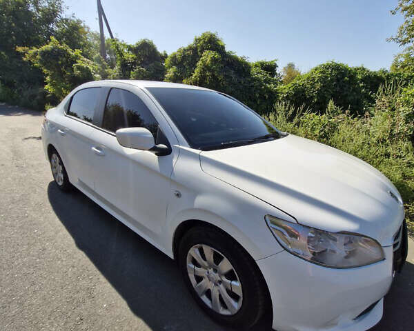 Білий Пежо 301, об'ємом двигуна 1.2 л та пробігом 239 тис. км за 4199 $, фото 6 на Automoto.ua