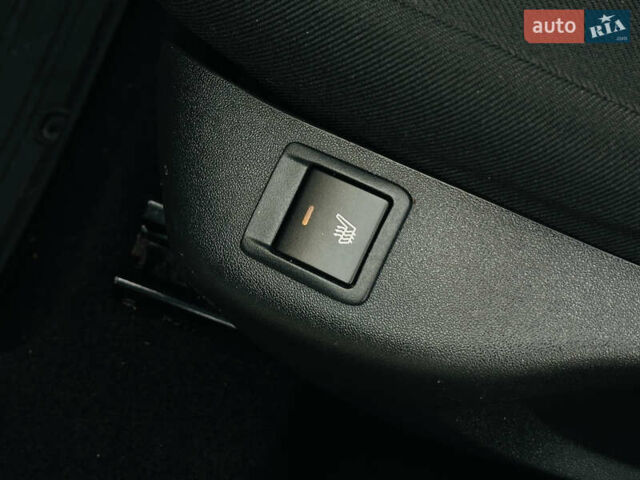 Білий Пежо 301, об'ємом двигуна 1.6 л та пробігом 85 тис. км за 7999 $, фото 19 на Automoto.ua