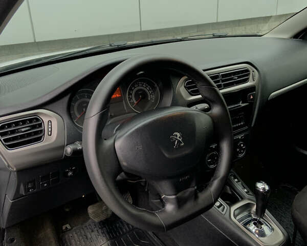 Белый Пежо 301, объемом двигателя 1.2 л и пробегом 124 тыс. км за 6450 $, фото 13 на Automoto.ua