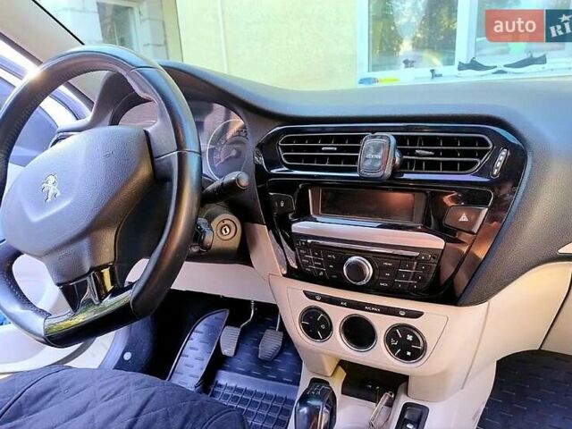 Білий Пежо 301, об'ємом двигуна 1.6 л та пробігом 145 тис. км за 6200 $, фото 1 на Automoto.ua