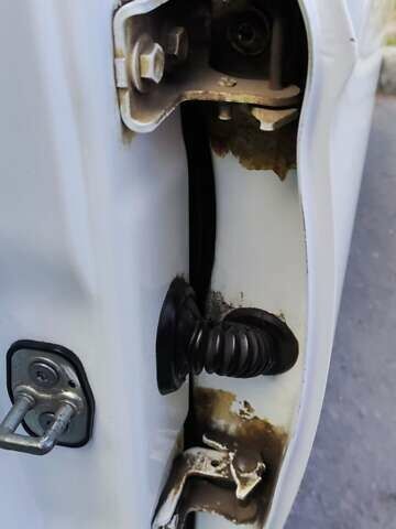 Білий Пежо 301, об'ємом двигуна 1.56 л та пробігом 147 тис. км за 7499 $, фото 17 на Automoto.ua