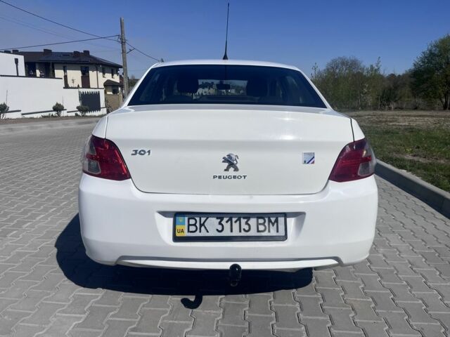Білий Пежо 301, об'ємом двигуна 1.6 л та пробігом 325 тис. км за 5700 $, фото 4 на Automoto.ua
