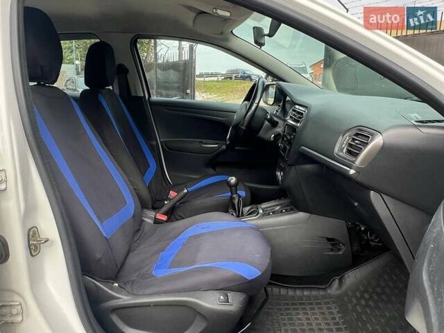 Пежо 301 2016 в Киеве на Automoto.ua Белый Пежо 301, объемом двигателя 1.2 л и пробегом 277 тыс. км за 4490 $, фото 11 на Automoto.ua