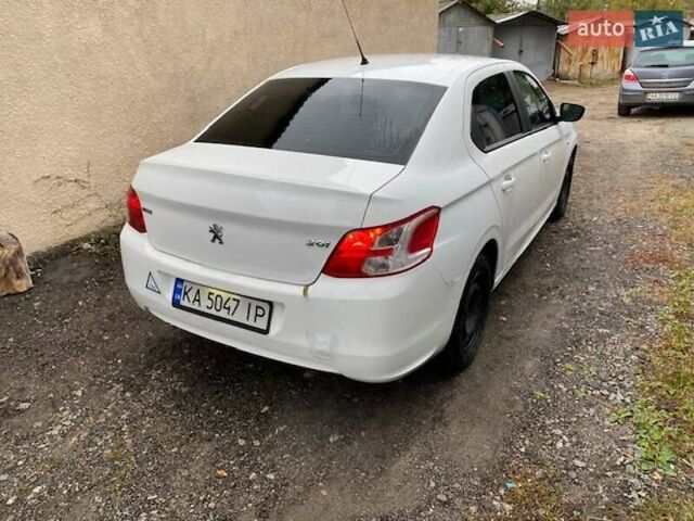 Белый Пежо 301, объемом двигателя 1.2 л и пробегом 338 тыс. км за 4400 $, фото 4 на Automoto.ua