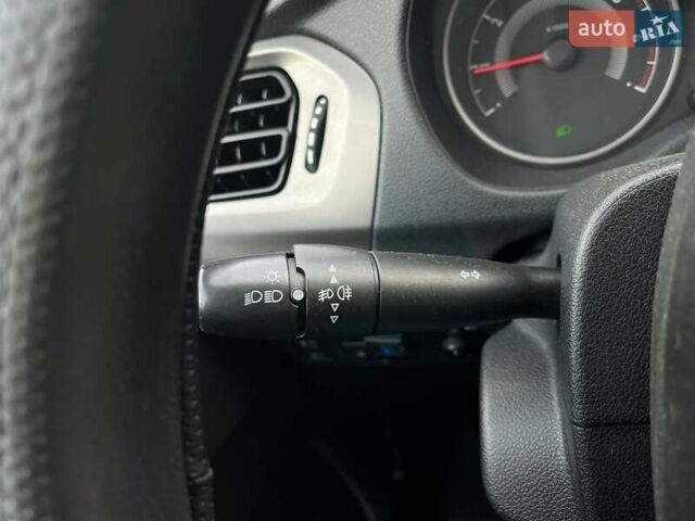 Белый Пежо 301, объемом двигателя 1.2 л и пробегом 338 тыс. км за 5190 $, фото 16 на Automoto.ua