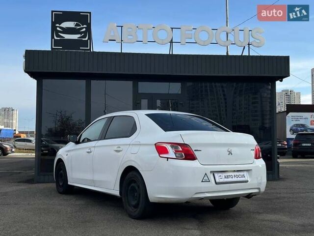 Белый Пежо 301, объемом двигателя 1.2 л и пробегом 338 тыс. км за 5190 $, фото 4 на Automoto.ua