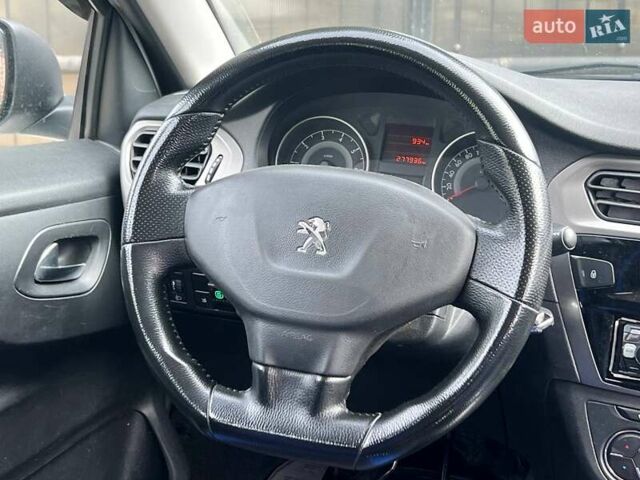 Пежо 301 2016 в Киеве на Automoto.ua Белый Пежо 301, объемом двигателя 1.2 л и пробегом 277 тыс. км за 4490 $, фото 13 на Automoto.ua