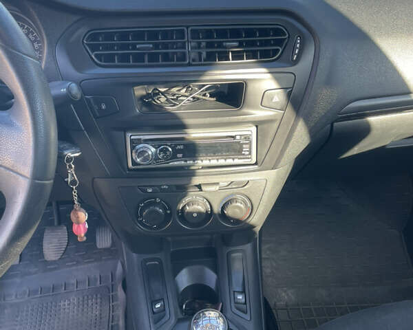 Білий Пежо 301, об'ємом двигуна 1.2 л та пробігом 132 тис. км за 7250 $, фото 7 на Automoto.ua