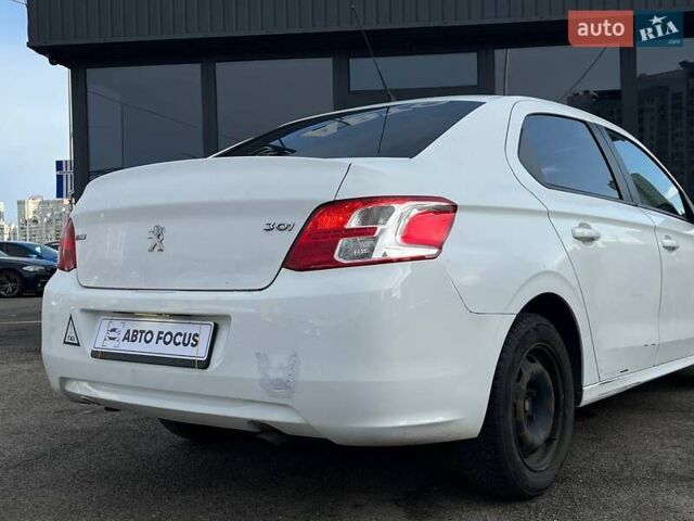 Белый Пежо 301, объемом двигателя 1.2 л и пробегом 338 тыс. км за 5190 $, фото 7 на Automoto.ua