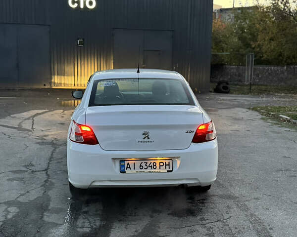 Пежо 301 2016 в Киеве на Automoto.ua Белый Пежо 301, объемом двигателя 1.59 л и пробегом 228 тыс. км за 7500 $, фото 5 на Automoto.ua