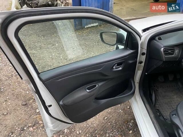 Белый Пежо 301, объемом двигателя 1.2 л и пробегом 338 тыс. км за 4400 $, фото 9 на Automoto.ua