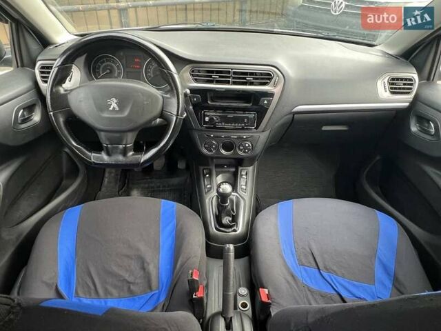 Белый Пежо 301, объемом двигателя 1.2 л и пробегом 277 тыс. км за 4190 $, фото 12 на Automoto.ua