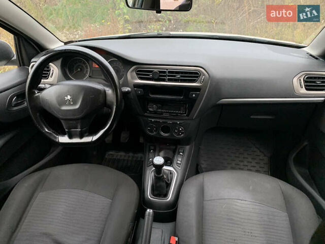 Пежо 301 2016 в Киеве на Automoto.ua Белый Пежо 301, объемом двигателя 1.2 л и пробегом 275 тыс. км за 5200 $, фото 6 на Automoto.ua