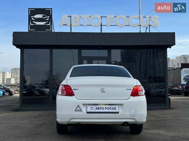 Белый Пежо 301, объемом двигателя 1.2 л и пробегом 338 тыс. км за 5190 $, фото 5 на Automoto.ua