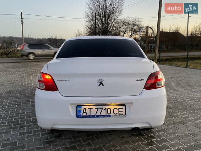 Белый Пежо 301, объемом двигателя 1.6 л и пробегом 140 тыс. км за 4800 $, фото 7 на Automoto.ua