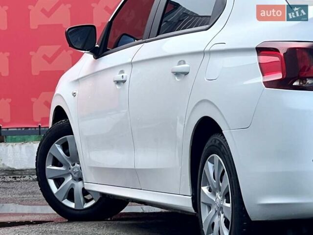 Белый Пежо 301, объемом двигателя 1.2 л и пробегом 134 тыс. км за 5550 $, фото 13 на Automoto.ua