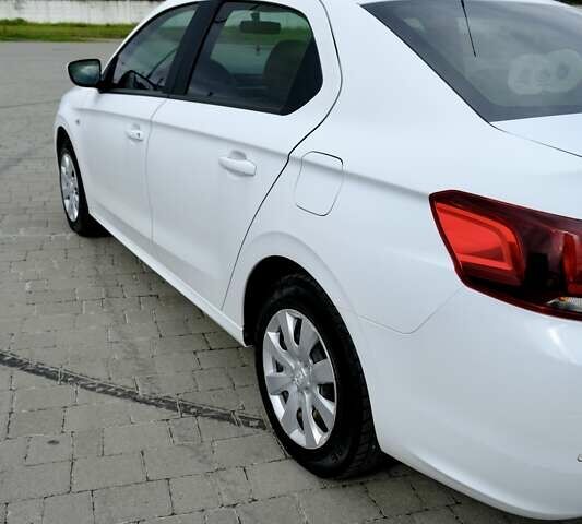 Белый Пежо 301, объемом двигателя 1.2 л и пробегом 168 тыс. км за 6200 $, фото 6 на Automoto.ua