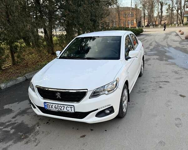 Белый Пежо 301, объемом двигателя 1.2 л и пробегом 178 тыс. км за 6600 $, фото 5 на Automoto.ua