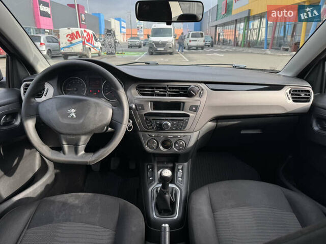 Белый Пежо 301, объемом двигателя 1.2 л и пробегом 180 тыс. км за 4600 $, фото 11 на Automoto.ua