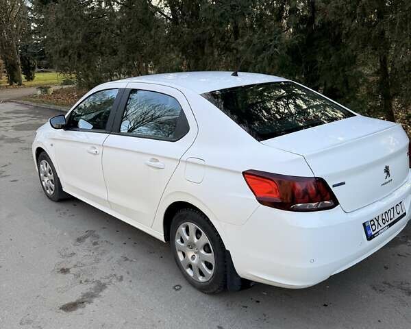 Белый Пежо 301, объемом двигателя 1.2 л и пробегом 178 тыс. км за 6600 $, фото 3 на Automoto.ua