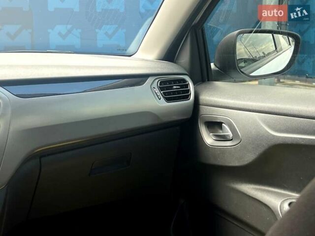 Белый Пежо 301, объемом двигателя 1.2 л и пробегом 134 тыс. км за 5550 $, фото 47 на Automoto.ua