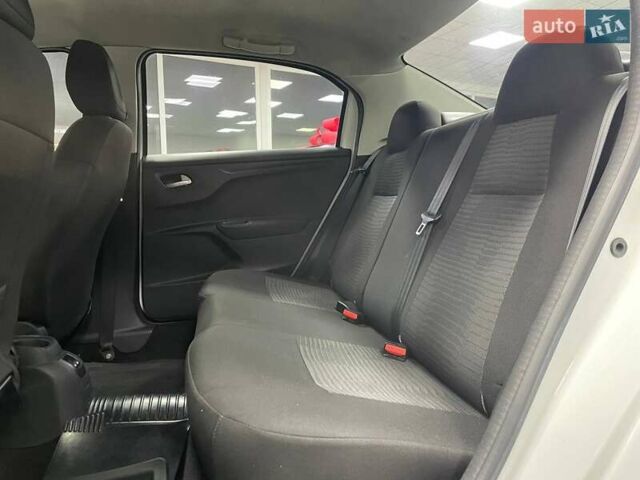 Білий Пежо 301, об'ємом двигуна 1.56 л та пробігом 227 тис. км за 8490 $, фото 29 на Automoto.ua