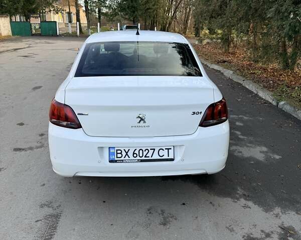 Белый Пежо 301, объемом двигателя 1.2 л и пробегом 178 тыс. км за 6600 $, фото 1 на Automoto.ua
