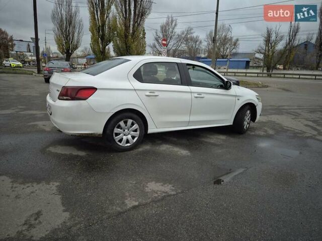 Белый Пежо 301, объемом двигателя 1.2 л и пробегом 250 тыс. км за 3800 $, фото 19 на Automoto.ua