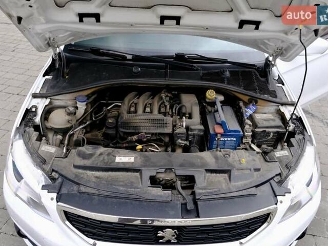 Белый Пежо 301, объемом двигателя 1.2 л и пробегом 168 тыс. км за 6200 $, фото 16 на Automoto.ua