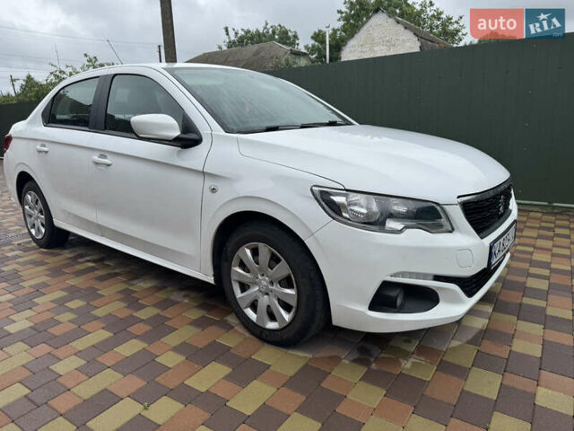 Белый Пежо 301, объемом двигателя 1.2 л и пробегом 146 тыс. км за 6300 $, фото 9 на Automoto.ua