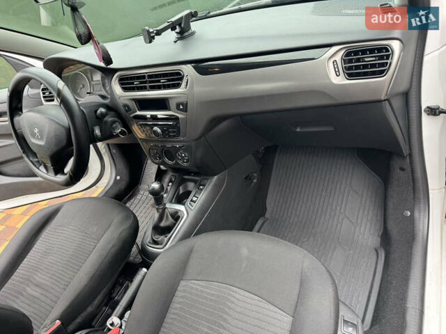 Белый Пежо 301, объемом двигателя 1.2 л и пробегом 146 тыс. км за 6300 $, фото 12 на Automoto.ua