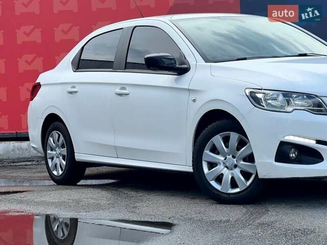 Белый Пежо 301, объемом двигателя 1.2 л и пробегом 134 тыс. км за 5550 $, фото 8 на Automoto.ua