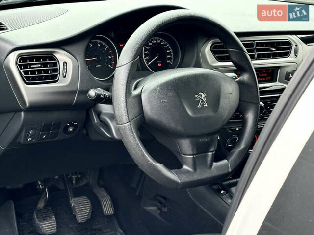 Білий Пежо 301, об'ємом двигуна 1.2 л та пробігом 92 тис. км за 6500 $, фото 9 на Automoto.ua