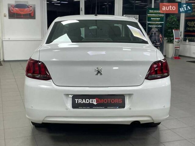 Білий Пежо 301, об'ємом двигуна 1.56 л та пробігом 227 тис. км за 8490 $, фото 10 на Automoto.ua