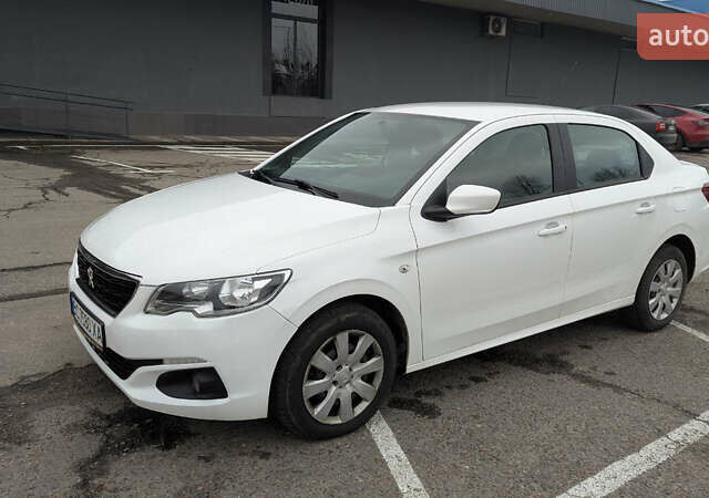 Белый Пежо 301, объемом двигателя 1.2 л и пробегом 184 тыс. км за 5400 $, фото 8 на Automoto.ua
