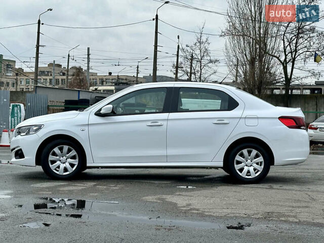 Білий Пежо 301, об'ємом двигуна 1.2 л та пробігом 92 тис. км за 6500 $, фото 1 на Automoto.ua
