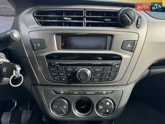 Белый Пежо 301, объемом двигателя 1.2 л и пробегом 180 тыс. км за 4600 $, фото 13 на Automoto.ua