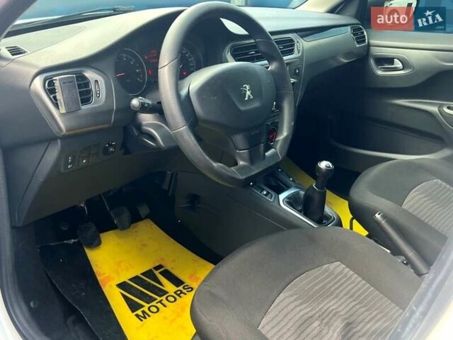 Белый Пежо 301, объемом двигателя 1.2 л и пробегом 134 тыс. км за 5550 $, фото 19 на Automoto.ua