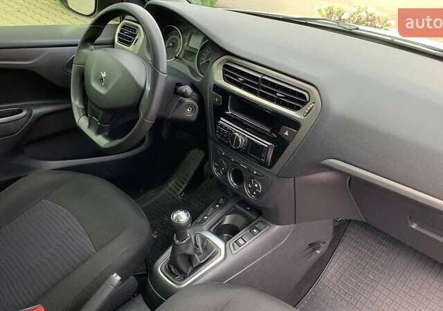 Белый Пежо 301, объемом двигателя 1.2 л и пробегом 55 тыс. км за 7700 $, фото 5 на Automoto.ua