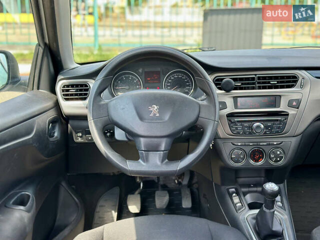 Белый Пежо 301, объемом двигателя 1.2 л и пробегом 92 тыс. км за 7400 $, фото 11 на Automoto.ua