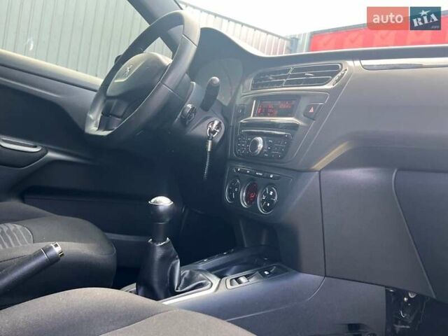 Белый Пежо 301, объемом двигателя 1.2 л и пробегом 134 тыс. км за 5550 $, фото 56 на Automoto.ua