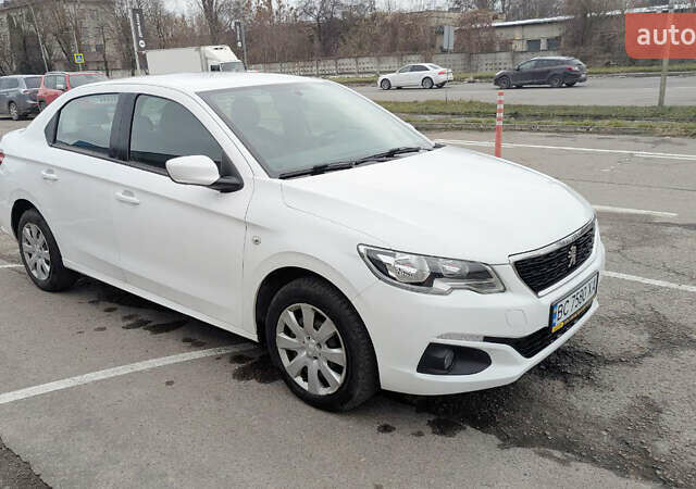 Белый Пежо 301, объемом двигателя 1.2 л и пробегом 184 тыс. км за 5400 $, фото 2 на Automoto.ua