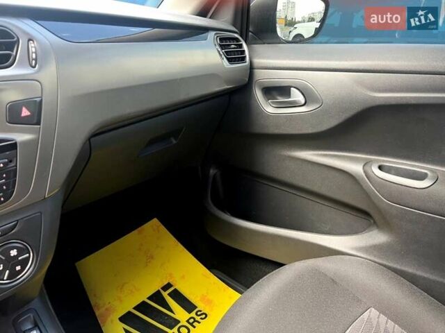 Белый Пежо 301, объемом двигателя 1.2 л и пробегом 134 тыс. км за 5550 $, фото 37 на Automoto.ua