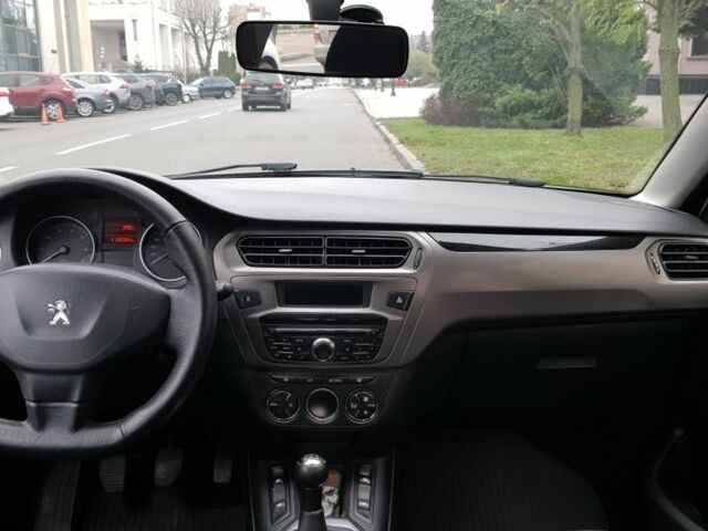 Білий Пежо 301, об'ємом двигуна 1.2 л та пробігом 132 тис. км за 6400 $, фото 4 на Automoto.ua