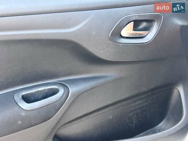 Белый Пежо 301, объемом двигателя 1.2 л и пробегом 134 тыс. км за 5550 $, фото 25 на Automoto.ua