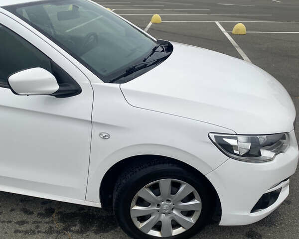 Пежо 301 2018 у Києві на Automoto.ua Білий Пежо 301, об'ємом двигуна 1.2 л та пробігом 180 тис. км за 6500 $, фото 2 на Automoto.ua