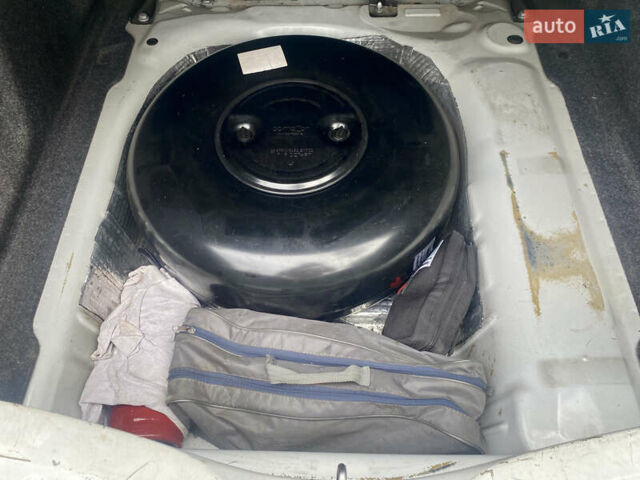 Білий Пежо 301, об'ємом двигуна 1.2 л та пробігом 223 тис. км за 5848 $, фото 17 на Automoto.ua