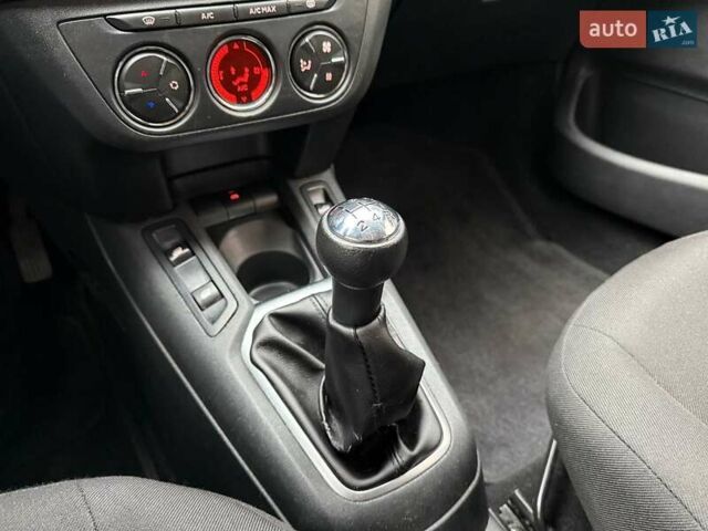 Белый Пежо 301, объемом двигателя 1.2 л и пробегом 151 тыс. км за 6490 $, фото 23 на Automoto.ua