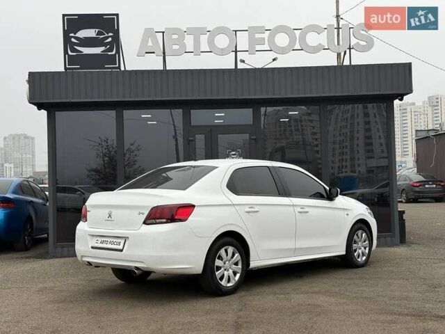 Белый Пежо 301, объемом двигателя 1.2 л и пробегом 151 тыс. км за 6490 $, фото 4 на Automoto.ua